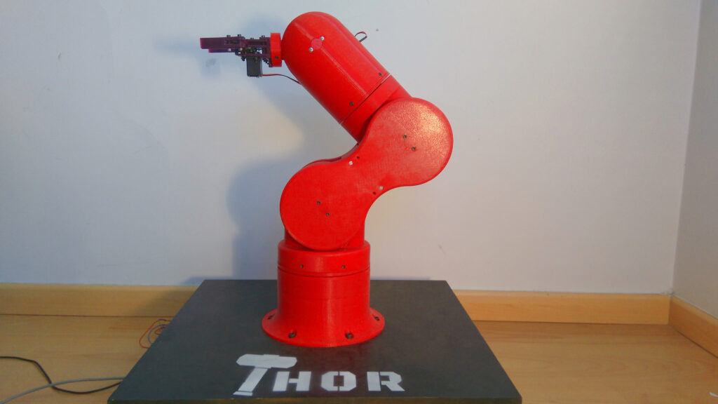 Bras robot Thor