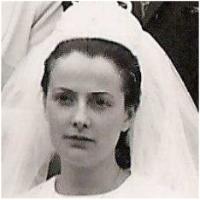  Robin Irene